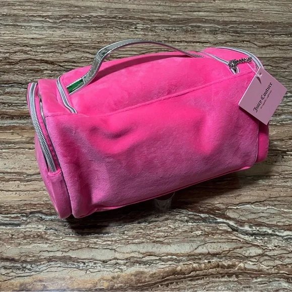 Juicy Couture - Picture 5 of 6